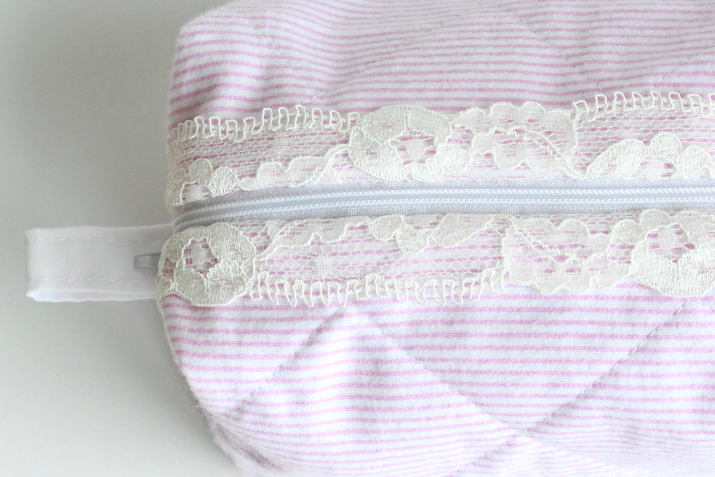 Pochette cosmétique souple en dentelle - Petit modèle