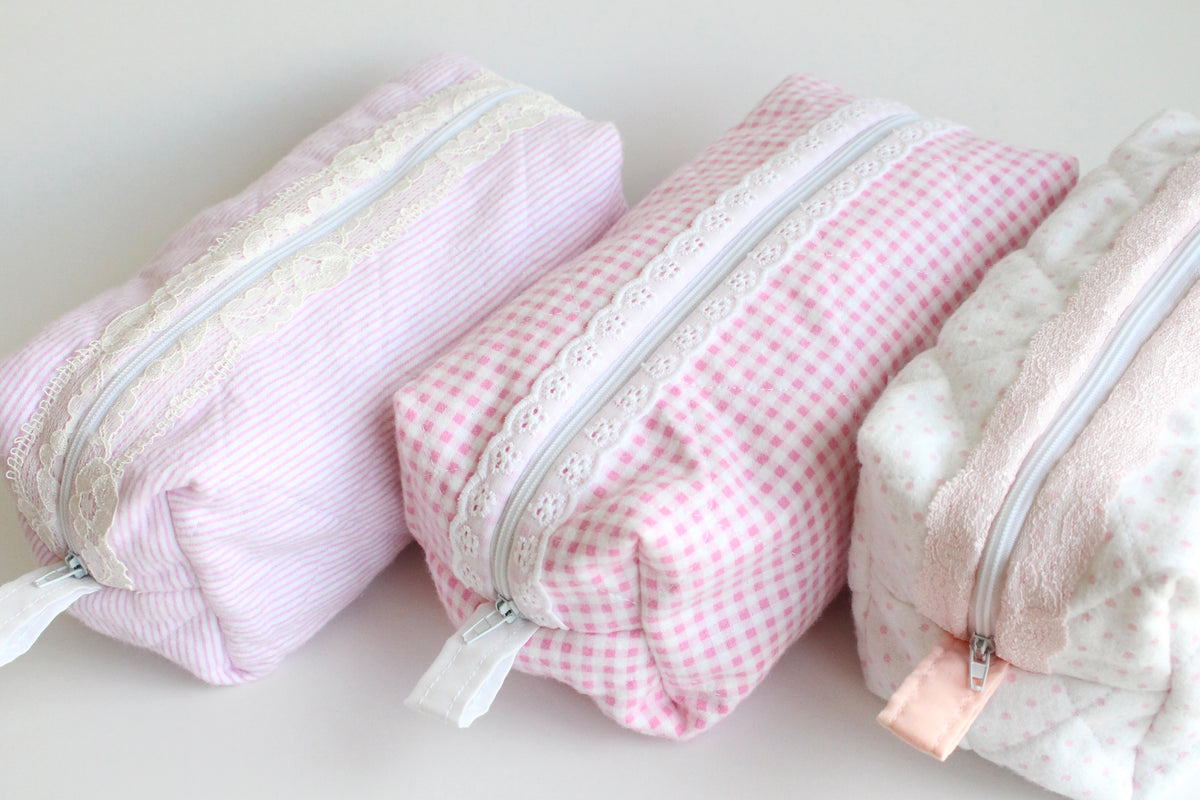 Soft Cosmetic Pouch with Lace - Medium